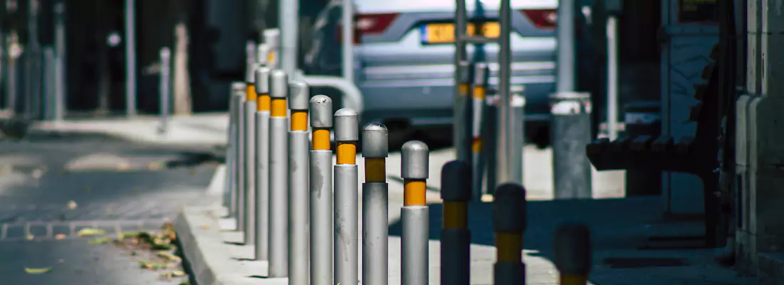 Safe and Convenient Retractable Barrier Column Systems for Properties in North Lauderdale, FL